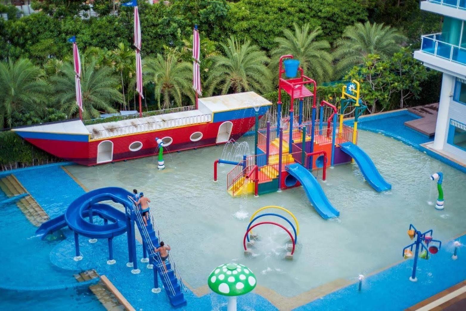 My Resort Huahin: Affordable Beachside Getaway with Water Park Exterior photo