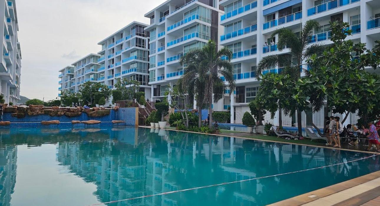 My Resort Huahin: Affordable Beachside Getaway with Water Park Exterior photo