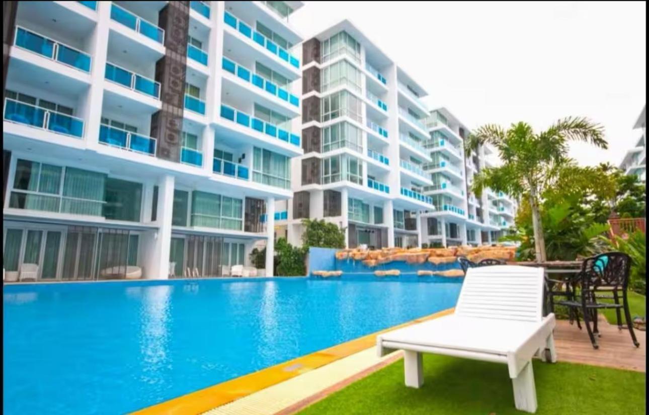 My Resort Huahin: Affordable Beachside Getaway with Water Park Exterior photo